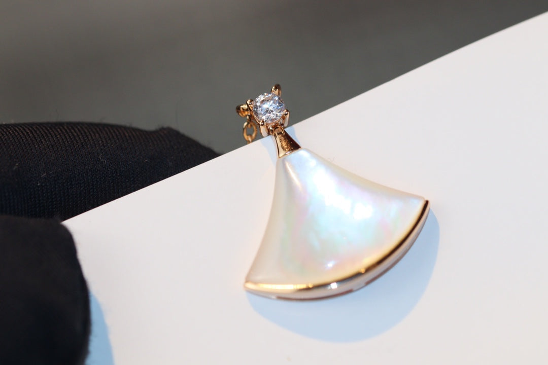 [Jewelicorn]DREAM NECKLACE WHITE MOP PINK GOLD 1 DIAMOND