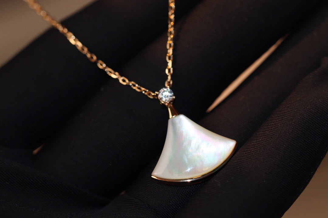 [Jewelicorn]DREAM NECKLACE WHITE MOP PINK GOLD 1 DIAMOND