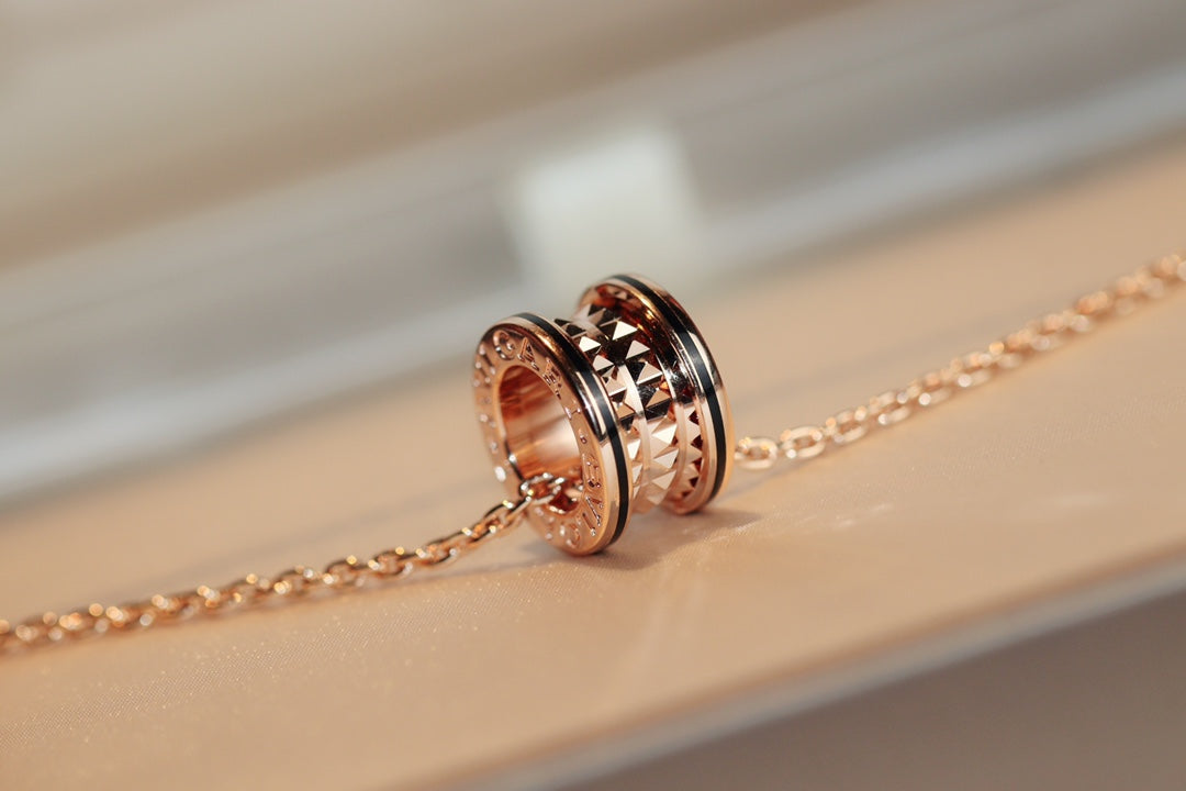 [Jewelicorn]ZERO 1 ROCK PEDANT PINK GOLD BLACK NECKLACE
