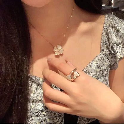 [Jewelicorn]CLOVER MOP DIAMOND ROSE GOLD NECKLACE