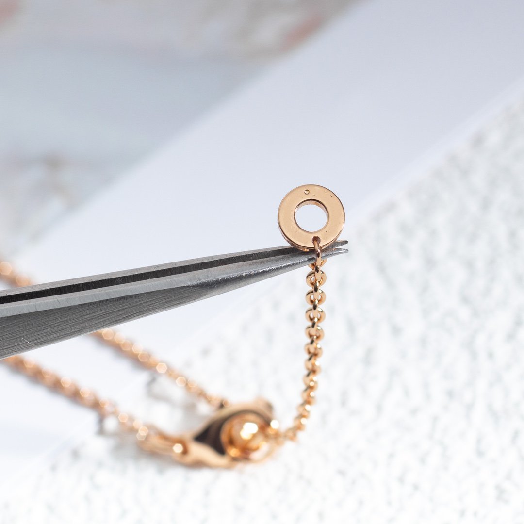 [Jewelicorn]ZERO 1 WHITE CERAMIC PINK GOLD DIAMOND NECKLACE