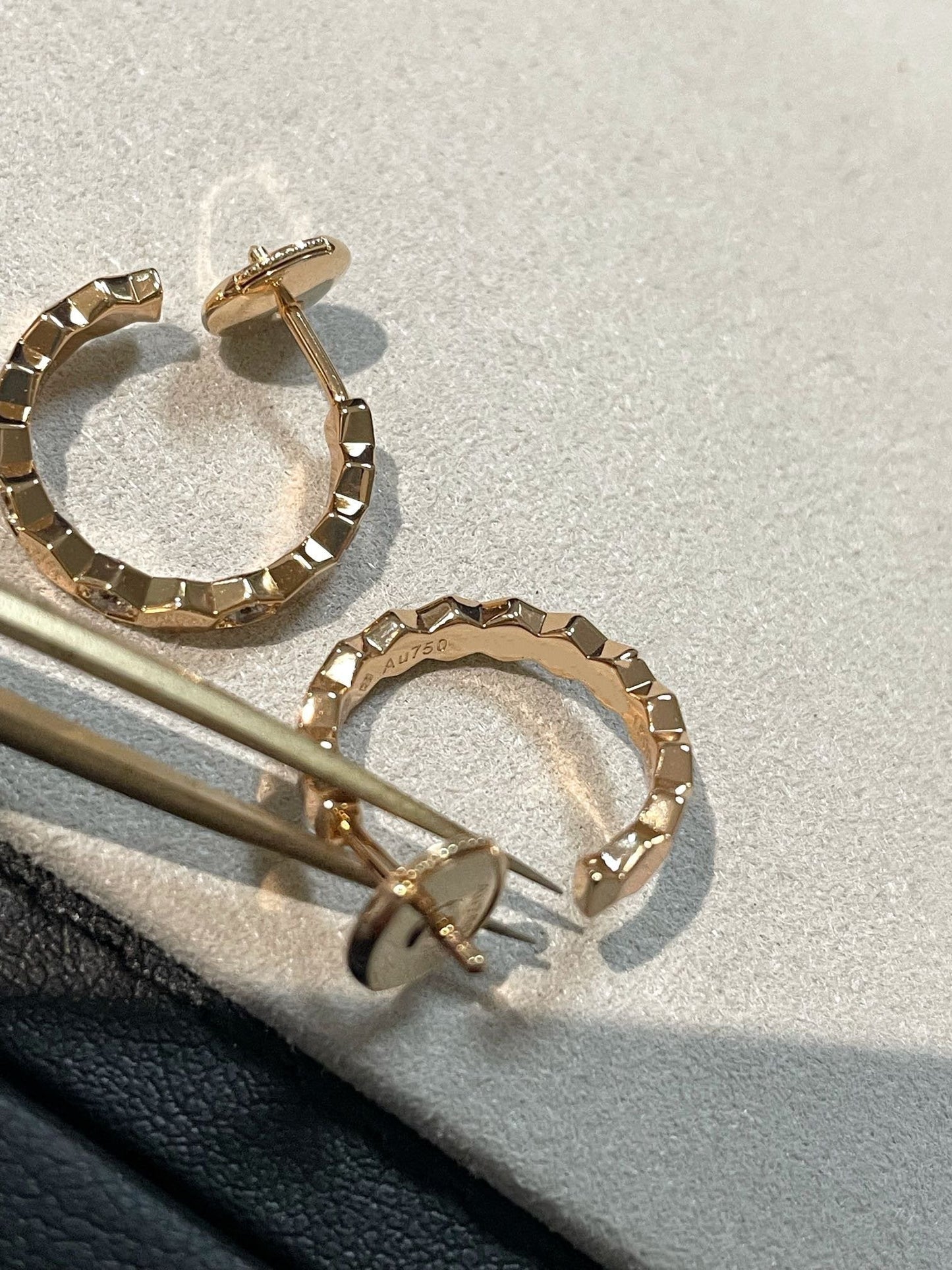 [Jewelicorn]Hollow Design Four-Leaf Clover Flower Shape Ring