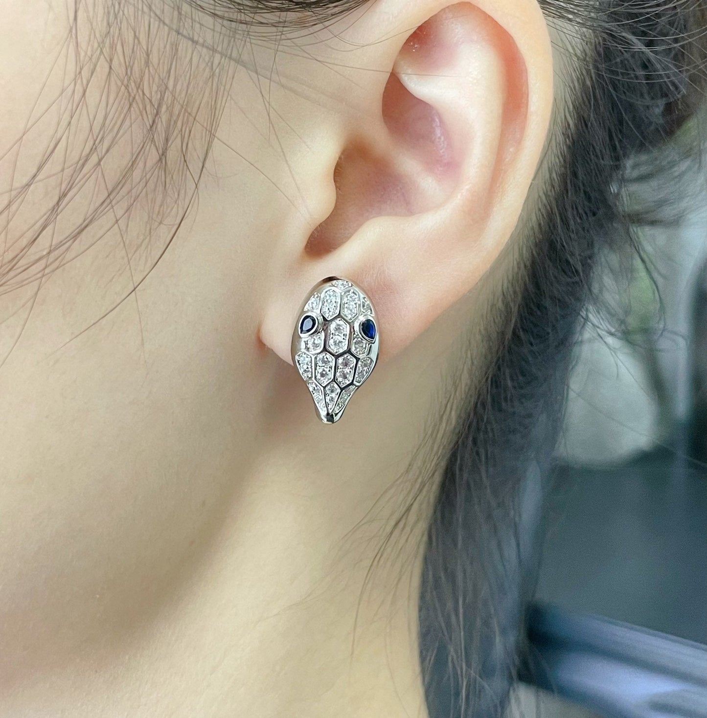 [Jewelicorn]SERPENT DIAMOND STUD EARRINGS