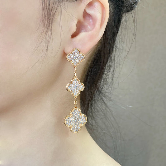 [Jewelicorn]CLOVER 3 MOTIFS DIAMOND PAVED ROSE GOLD EARRINGS