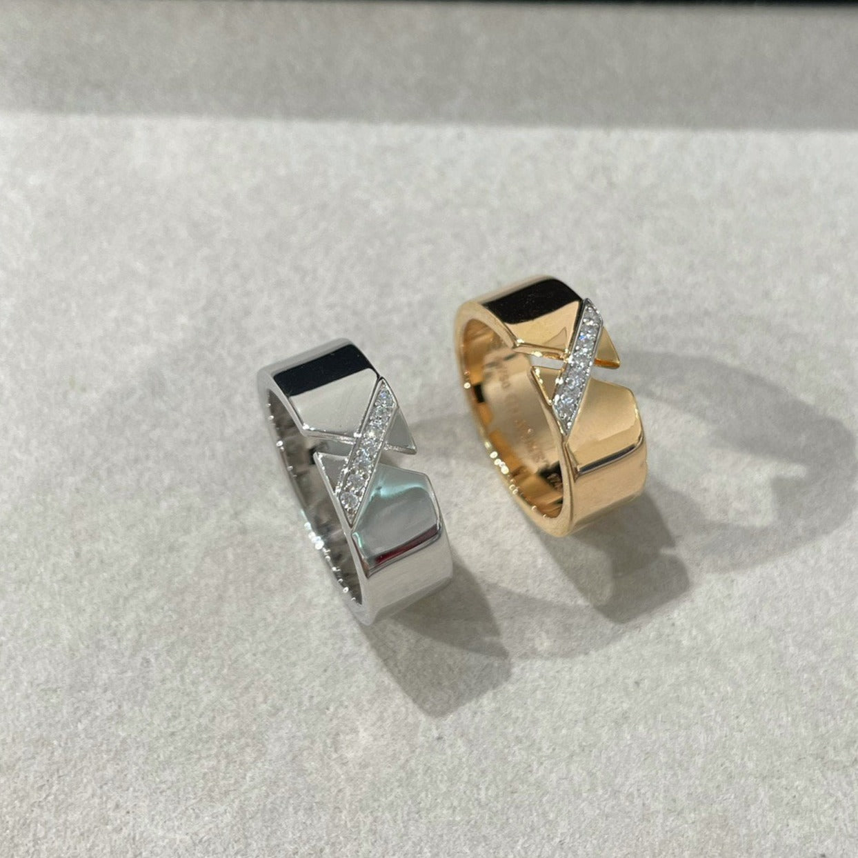 [Jewelicorn]LIENS EVIDENCE DIAOMOND RING