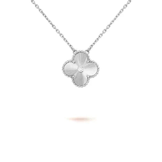[Jewelicorn]CLOVER  15MM DIAMOND LASER NECKLACE SILVER