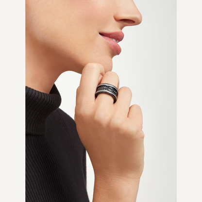 [Jewelicorn]ZERO 1 ROCK FOUR-BAND BLACK CERAMIC WITH STUDDED SPIRAL AND PAVED DIAMONDS RING