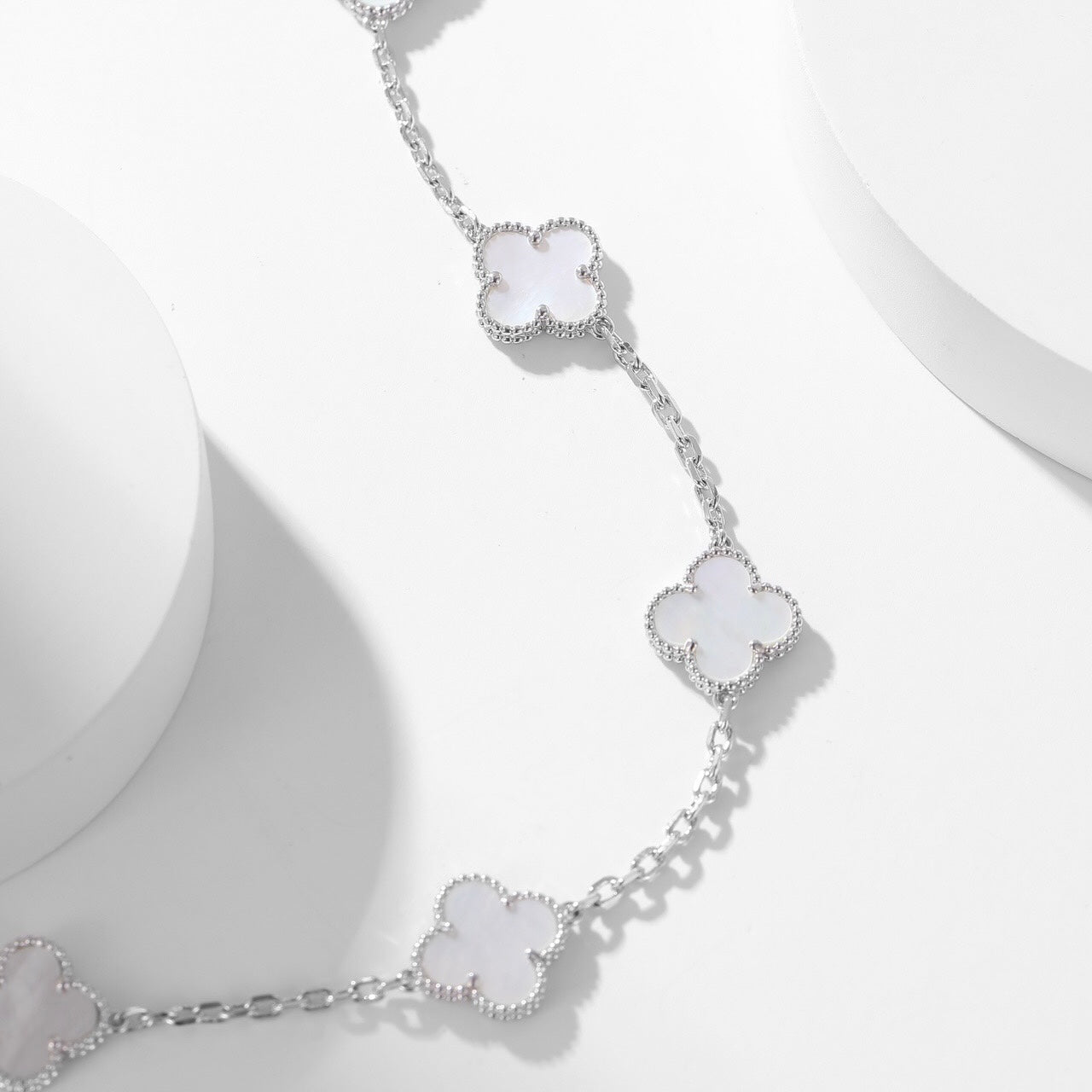 [Jewelicorn]CLOVER 10 MOTIFS WHITE MOTHER OF PEARL NECKLACE