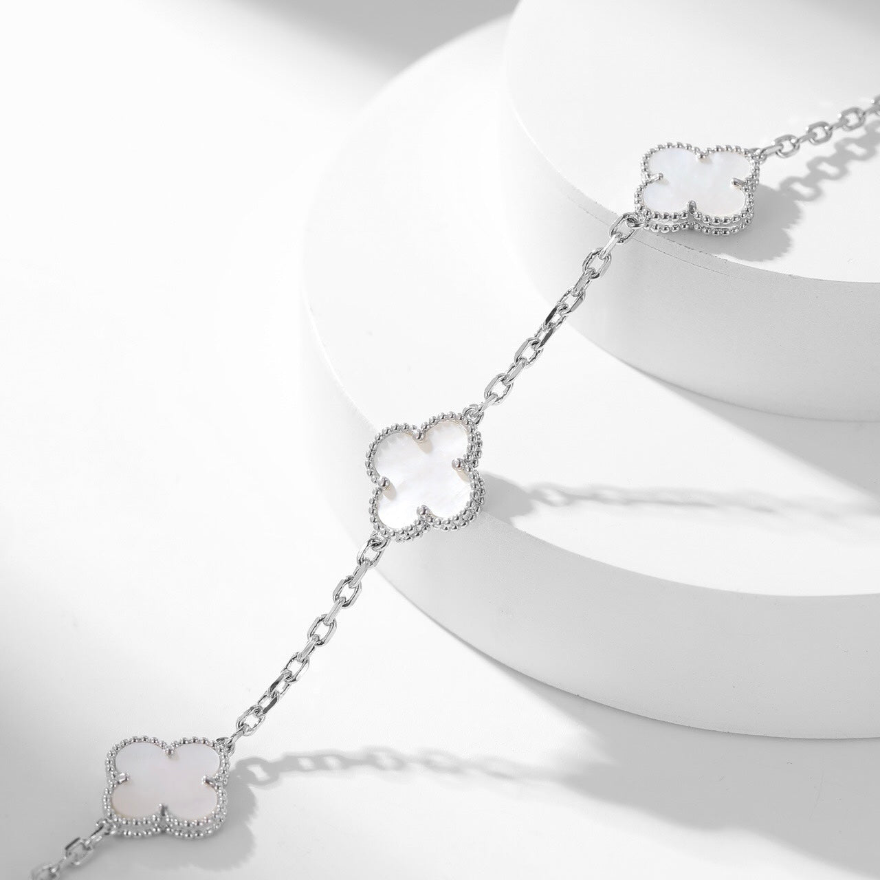 [Jewelicorn]CLOVER 10 MOTIFS WHITE MOTHER OF PEARL NECKLACE