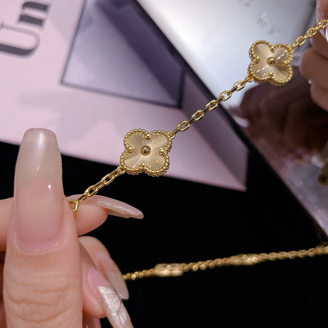 [Jewelicorn]CLOVER 10 MOTIFS LASER NECKLACE