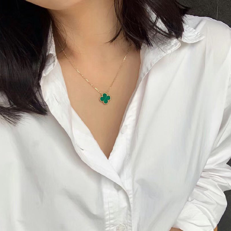 [Jewelicorn]CLOVER 15MM MALACHITE SINGLE FLOWER  NECKLACE