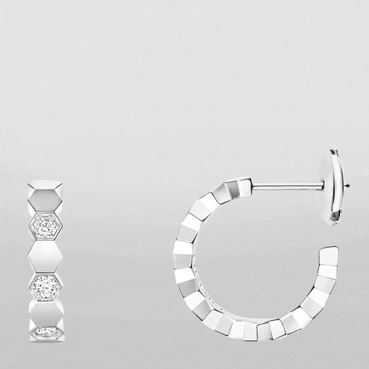 [Jewelicorn]Hollow Design Four-Leaf Clover Flower Shape Ring