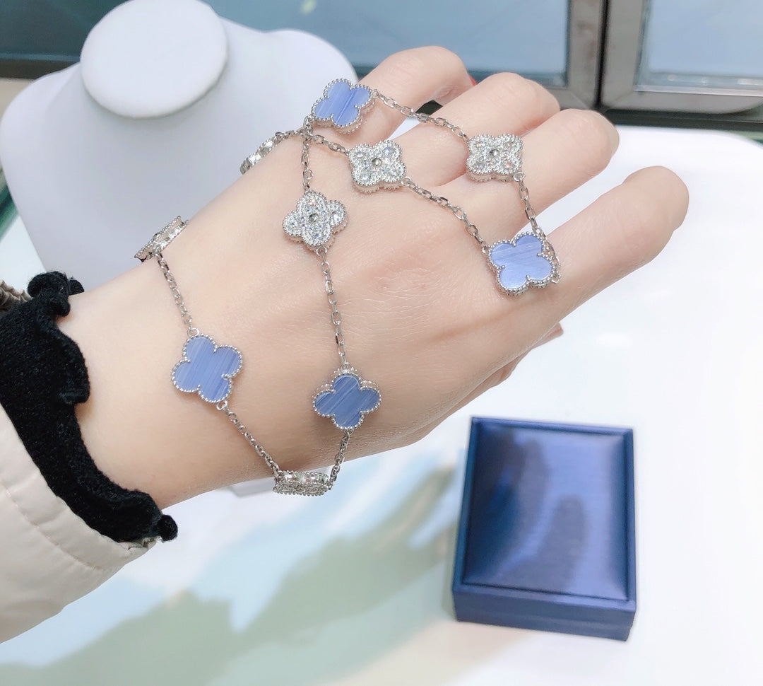 [Jewelicorn]CLOVER 10 MOTIFS CHALCEDONY DIAMONDS SILVER NECKLACE